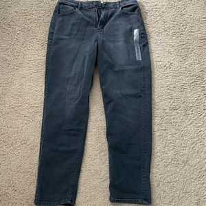 NWT! American Eagle Curvy Mom Jean